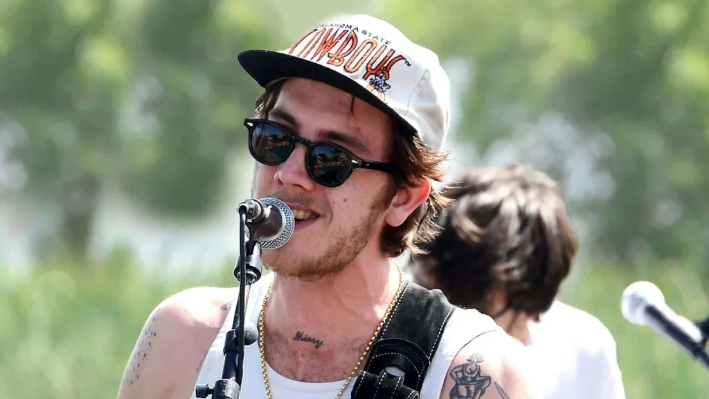 Malcolm Ford: Biografie, Alter, alles, was Sie über den Sohn des Schauspielers Harrison Ford wissen sollten malcolm ford