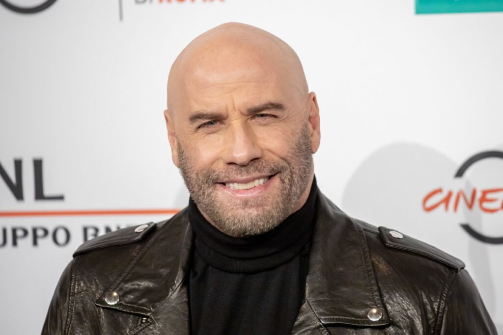 John Travoltas Nettovermögen 2025: Wie viel Geld verdient er? john travolta